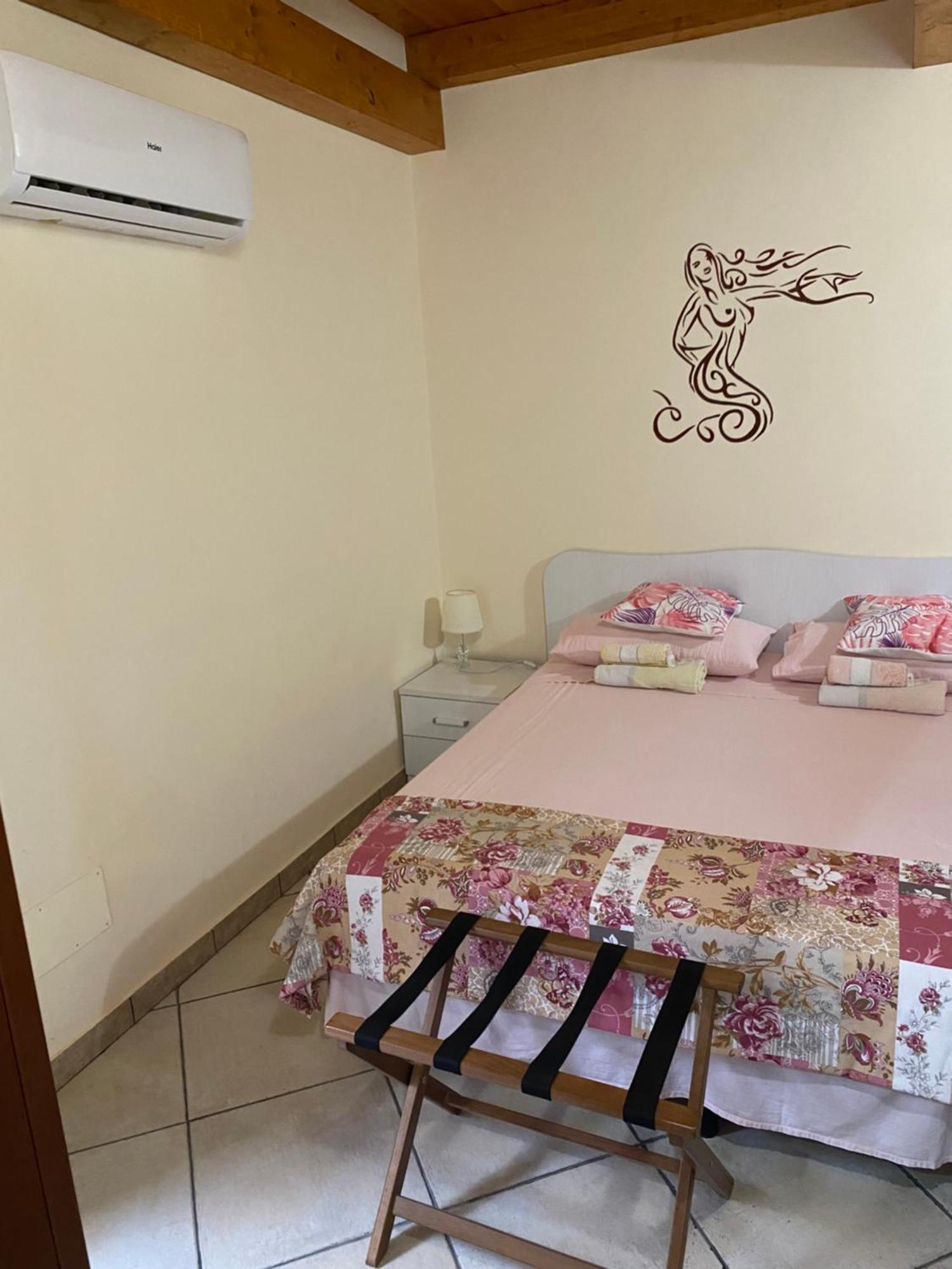 Отель Scilla Sole Экстерьер фото
